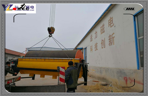 小型皮帶磁選機(jī)，小型皮帶磁選機(jī)生產(chǎn)技術(shù)不斷提升_輥式小型皮帶磁選機(jī)生產(chǎn)技術(shù)不斷提升_磁塊如何排列
